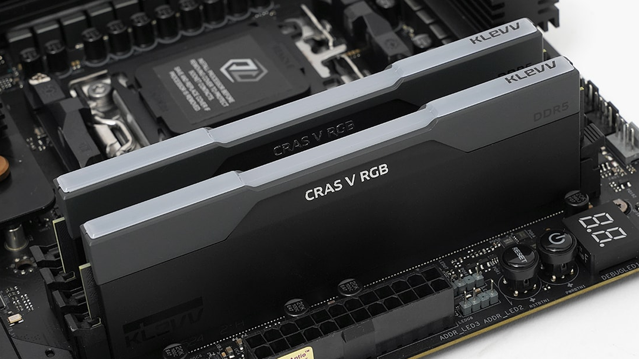 ESSENCORE KLEVV DDR5-6000 CL30 CRAS V RGB 서린 32GB(16Gx2) 메모리