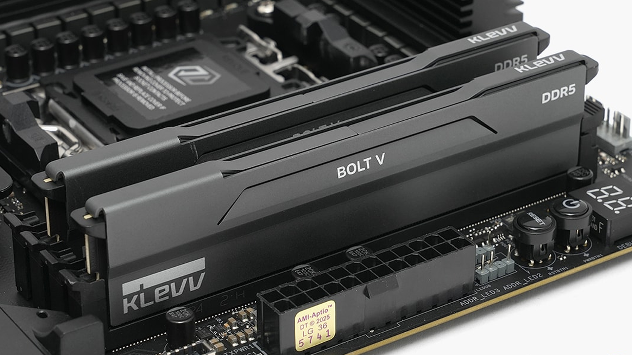 ESSENCORE KLEVV DDR5-6000 CL30 BOLT V 서린 32GB(16Gx2) 메모리